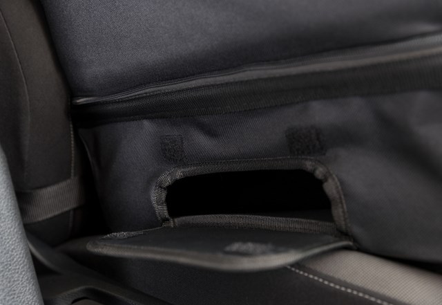 Bilsäte 45 x 39 x 38,5 cm - Svart