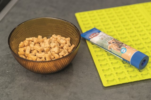 Bakform/Lick´n´Snack Slickmatta 38×28 cm - Hundben