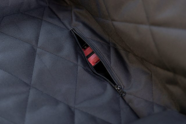 Bilskydd med dyna - Svart