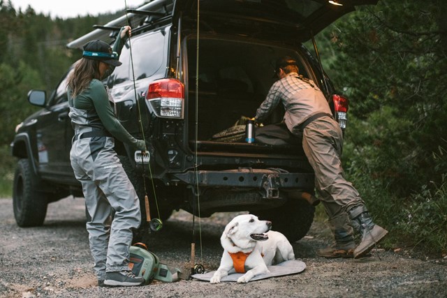 HIGHLANDS DOG PAD CLOUDBURST GRAY LIGGUNDERLAG